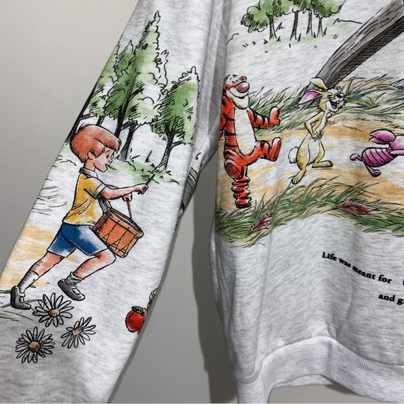 Disney Winnie The Pooh Sweatshirt Womens Medium Good Friends Graphic Modern - Picture 5 of 11